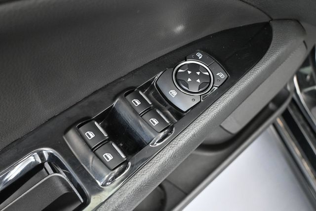 Used 2016 Ford Fusion SE w/ Equipment Group 202A FWD image 15