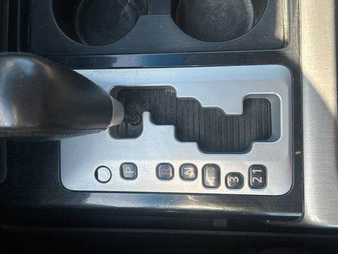 Used 2014 Nissan Titan SV w/ SV Value Truck Package RWD image 26