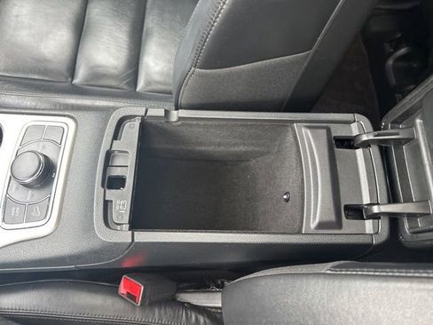 Used 2019 Jeep Grand Cherokee Limited AWD/4WD image 30