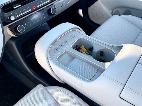 Used 2026 Hyundai Palisade Calligraphy image 15