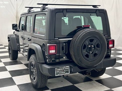 Used 2022 Jeep Wrangler Unlimited Sport image 5