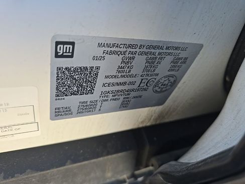 Used 2025 GMC Yukon Elevation w/ LPO, Floor Liner Package AWD/4WD image 16