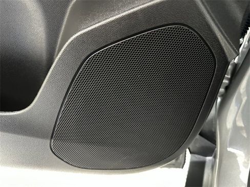 Used 2025 Chevrolet Trax LS w/ Driver Confidence Package image 25