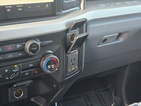 New 2026 Ford F250 XLT w/ XLT Premium Package image 28