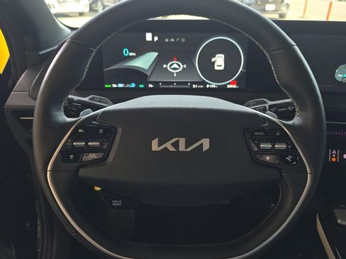 Used 2022 Kia EV6 GT-Line w/ GT-Line White Seat Package image 11