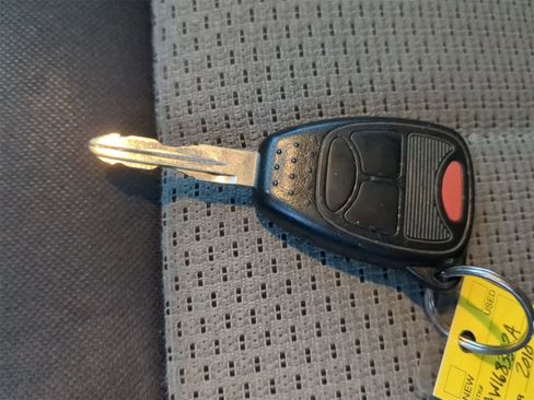 Used 2010 Jeep Liberty Sport w/ Popular Equipment Group image 36