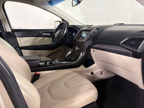 Used 2017 Ford Edge Titanium w/ Equipment Group 301A image 14