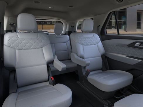 New 2026 Ford Explorer Platinum AWD/4WD image 12