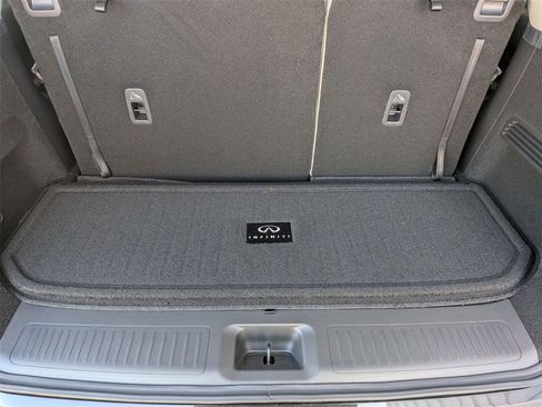 New 2026 INFINITI QX60 Luxe w/ Family Package image 30