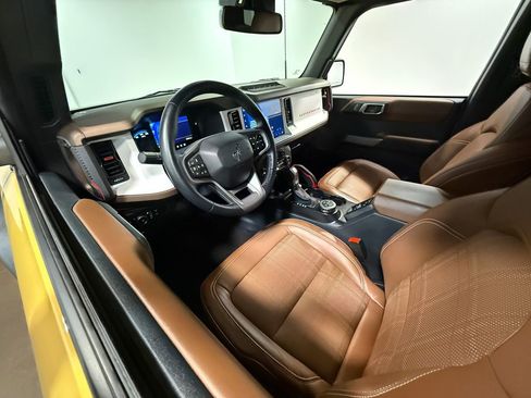 Used 2023 Ford Bronco Heritage Edition AWD/4WD image 59