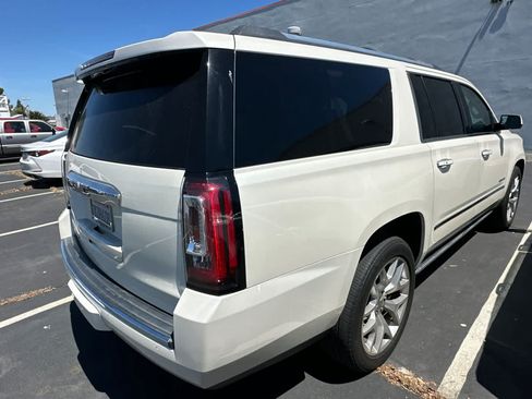 Used 2015 GMC Yukon XL Denali w/ Premium Package AWD/4WD image 2