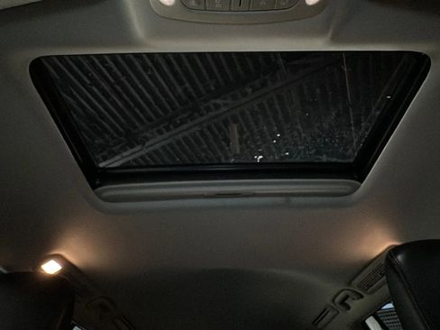 Used 2019 Nissan Armada SL w/ Premium Package image 34