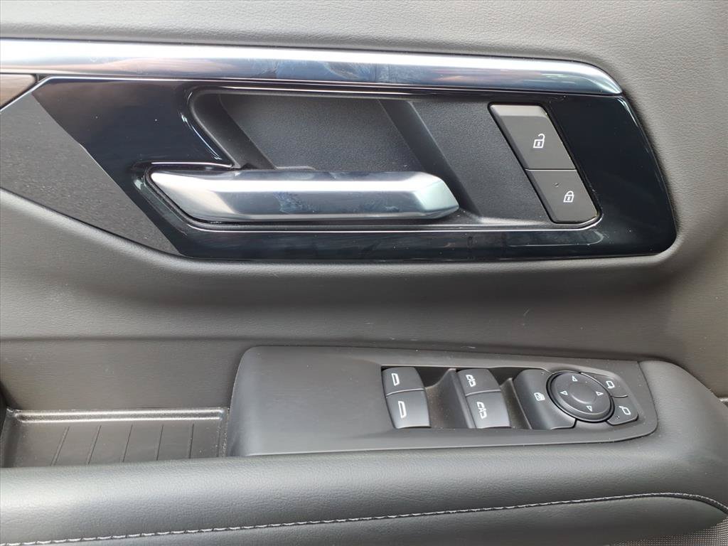 New 2026 Chevrolet Tahoe LS w/ LS Custom Edition AWD/4WD image 10