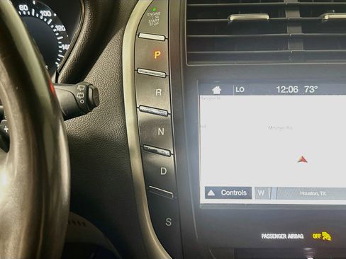 Used 2019 Lincoln MKC Reserve w/ MKC Climate Package AWD/4WD image 25