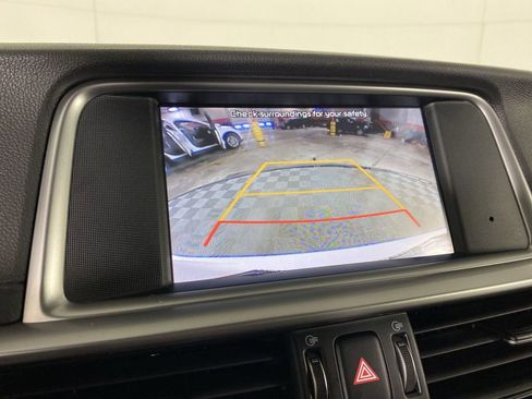 Used 2020 Kia Optima SE image 17