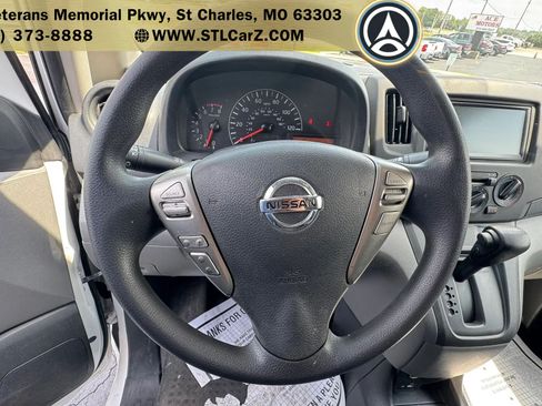 Used 2020 Nissan NV200 SV w/ Back Door Glass Package FWD image 10
