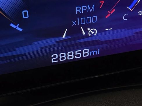 Used 2026 Chevrolet Equinox ACTIV w/ Safety and Technology Package AWD/4WD image 27