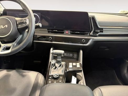 Certified 2023 Kia Sportage SX AWD/4WD image 9