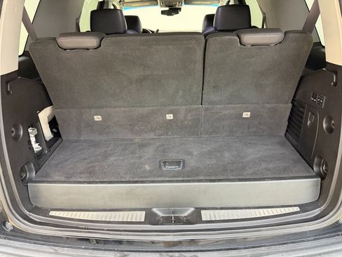 Used 2016 Cadillac Escalade Premium image 22