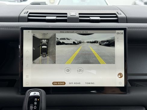 New 2025 Land Rover Defender 110 V8 image 24