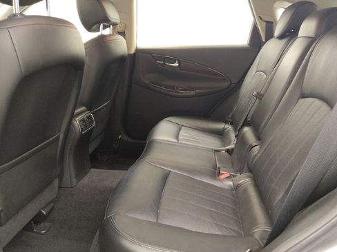 Used 2017 INFINITI QX50 2WD w/ Premium Plus Package image 18