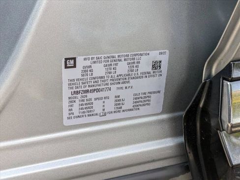 Used 2023 Buick Envision Preferred w/ Sport Touring Package image 22