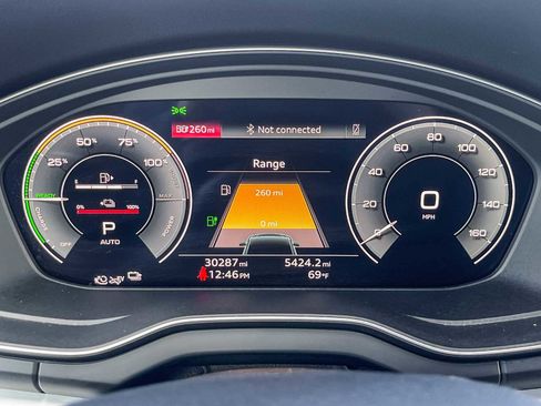 Used 2023 Audi Q5 e Premium Plus image 22