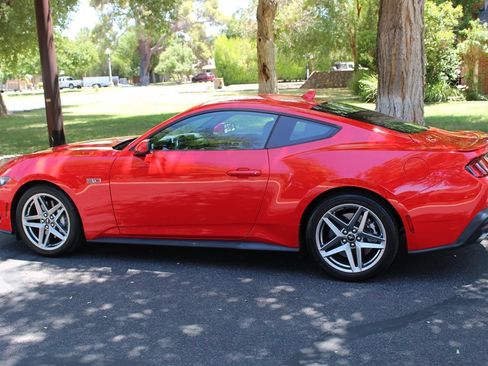 Used 2024 Ford Mustang GT RWD image 57