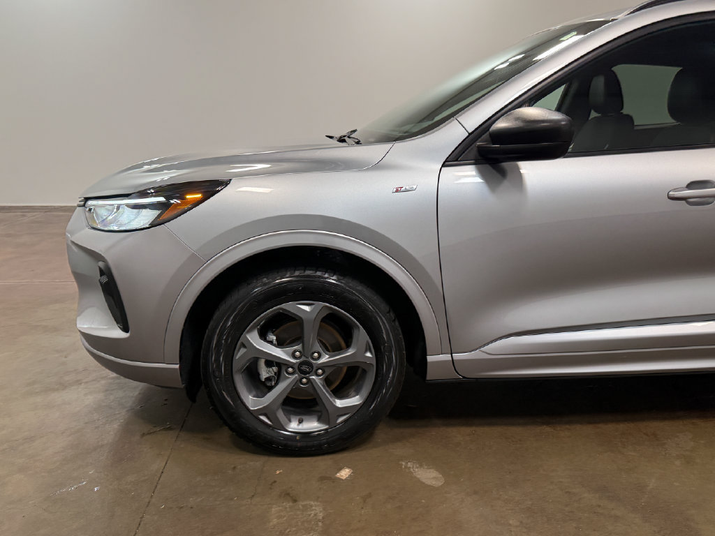 Used 2024 Ford Escape ST-Line AWD/4WD image 38