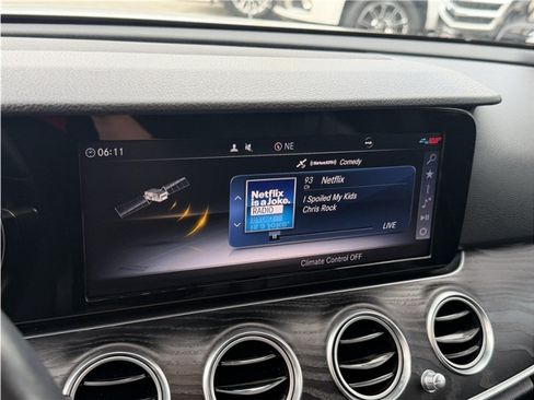 Used 2019 Mercedes-Benz E 300 w/ Premium 1 Package image 51