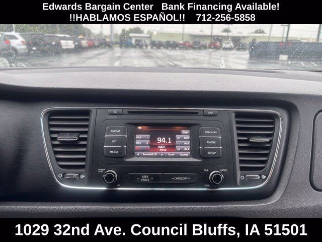 Used 2016 Kia Sedona LX w/ Option Group 020 FWD image 25