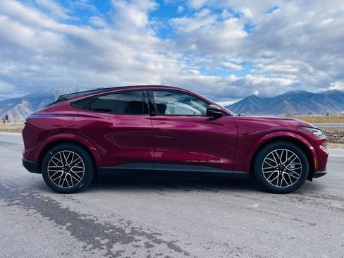 New 2025 Ford Mustang Mach-E Premium image 6