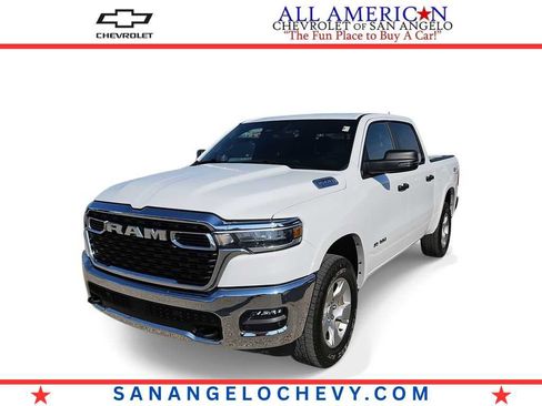 Used 2025 RAM 1500 Big Horn AWD/4WD image 1