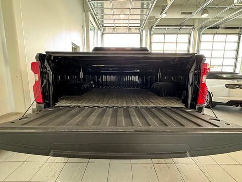 Certified 2023 Chevrolet Silverado 1500 LTZ AWD/4WD image 35