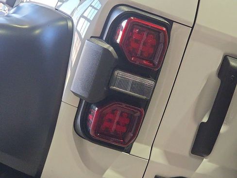 Used 2022 Ford Bronco Raptor image 12