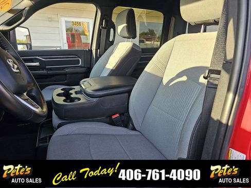 Used 2024 RAM 2500 Big Horn w/ Bed Utility Group image 21
