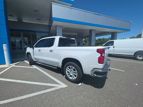Used 2025 Chevrolet Silverado 1500 LTZ w/ Technology Package AWD/4WD image 10