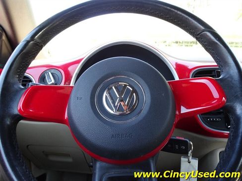 Used 2013 Volkswagen Beetle 2.5 FWD image 18