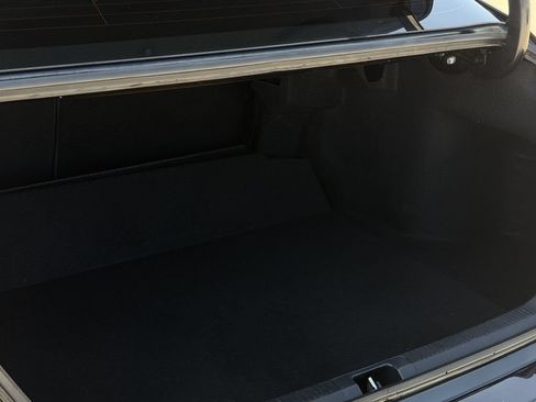 Used 2021 Toyota Camry SE FWD image 28