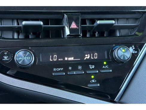 Certified 2023 Toyota Camry SE FWD image 21