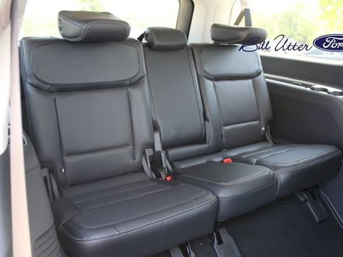 New 2027 Ford Expedition Max Platinum w/ Driver's Package AWD/4WD image 10