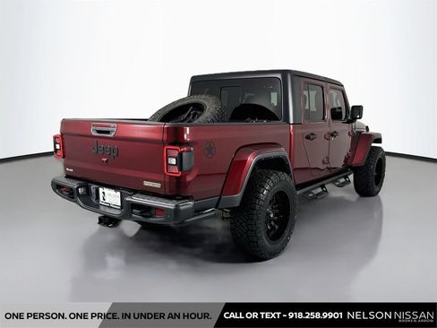 Used 2021 Jeep Gladiator Sport AWD/4WD image 5
