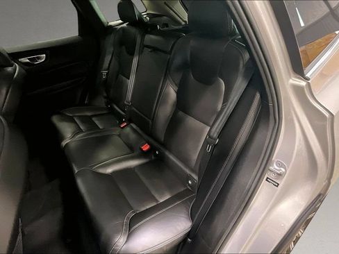 Used 2023 Volvo XC60 B6 Ultimate w/ Climate Package AWD/4WD image 23