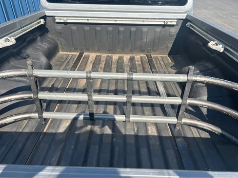 Used 2009 Suzuki Equator Sport image 14