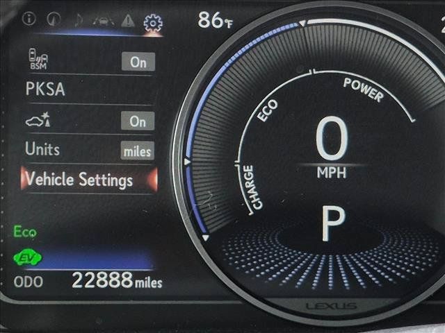Used 2024 Lexus UX 250h F Sport FWD image 10