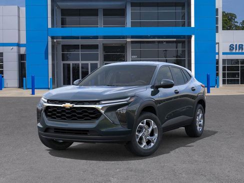 New 2026 Chevrolet Trax LS w/ LS Convenience Package image 6