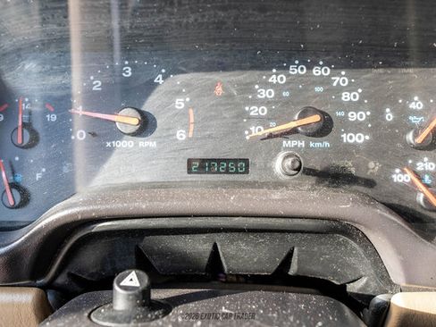 Used 2002 Jeep Wrangler Sahara AWD/4WD image 28