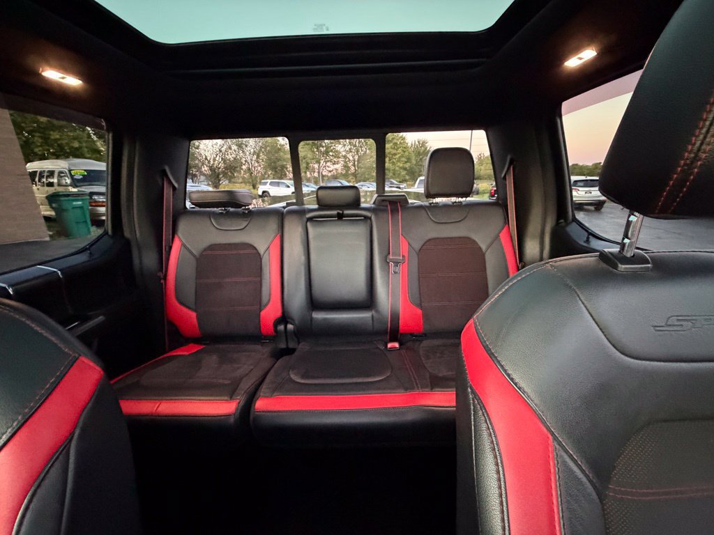 Used 2017 Ford F150 Lariat w/ Equipment Group 502A Luxury AWD/4WD image 30