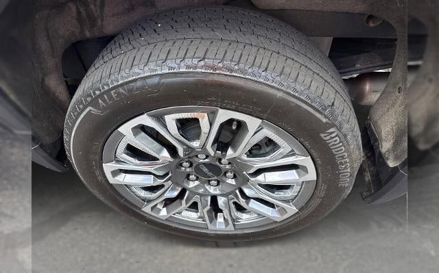 Certified 2023 GMC Sierra 1500 Denali Ultimate AWD/4WD image 9