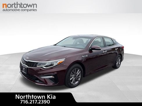 Used 2020 Kia Optima LX FWD image 1